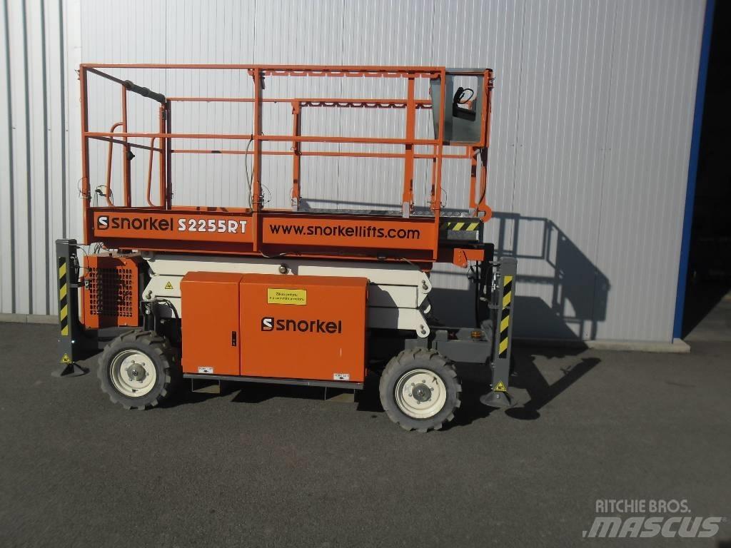 Snorkel S2255RT 剪叉式升降机