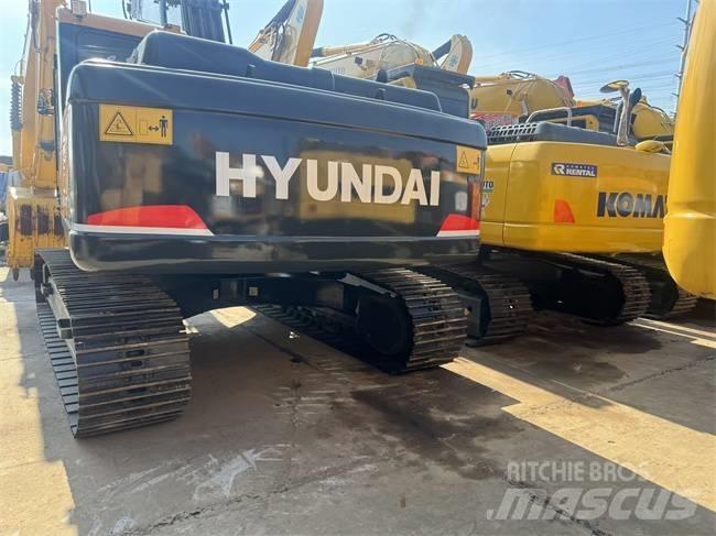 Hyundai Robex 220 LC 履带挖掘机