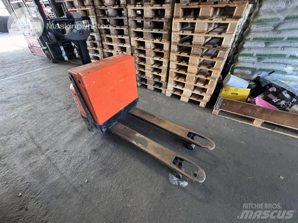 BT LWE 180 手摇升降机
