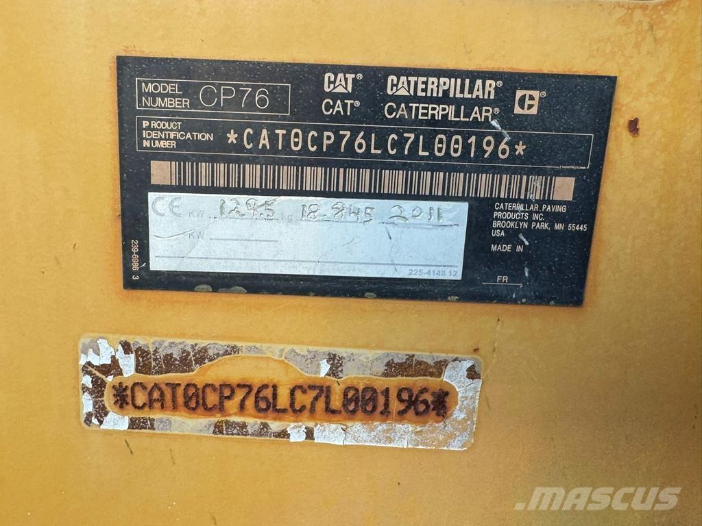 CAT CP76 (19t) 单轮压路机