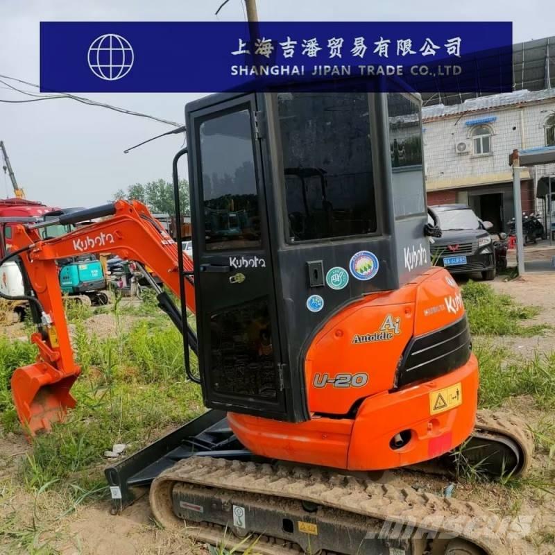 Kubota U 20 小型挖掘机