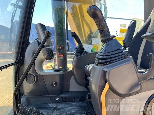 CAT 313 F LGC 履带挖掘机