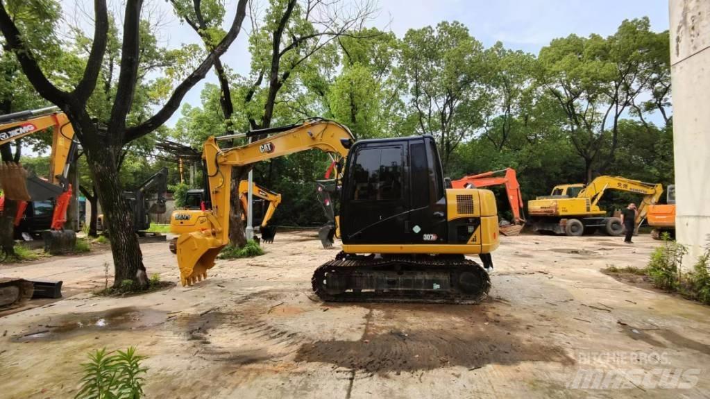 CAT 307 履带挖掘机