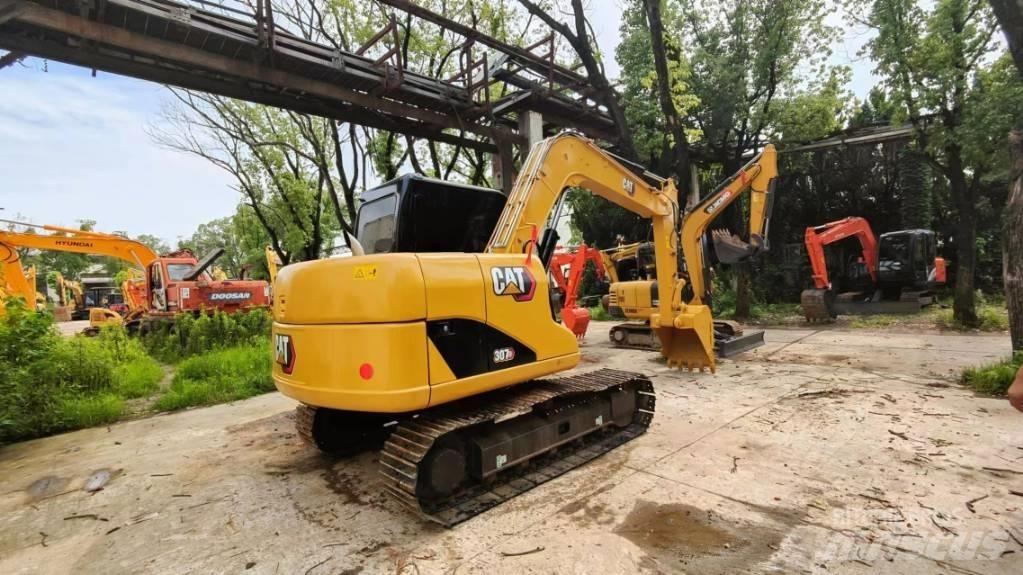CAT 307 履带挖掘机