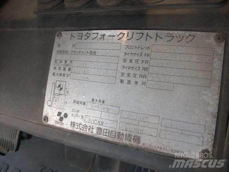 Toyota 7 FDJ 35 柴油叉车