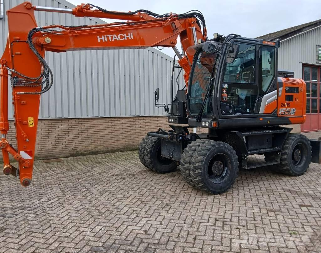 Hitachi ZX155W-7 轮式挖掘机