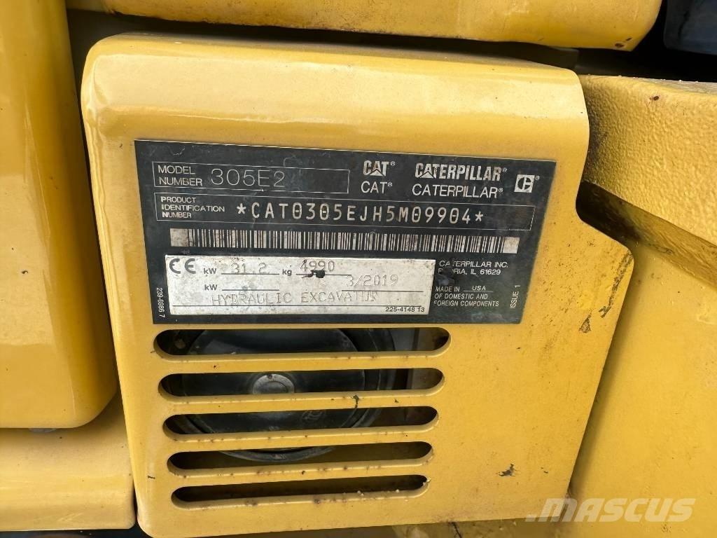 CAT 305 小型挖掘机