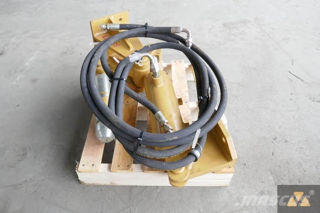 CAT D8T Pin puller 其他组件