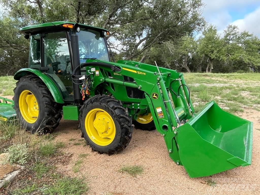 John Deere 5060E 小型拖拉机