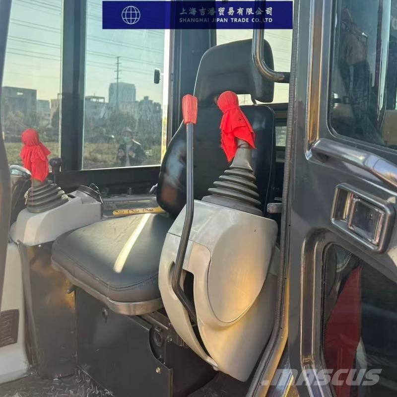 Kubota U 35 小型挖掘机