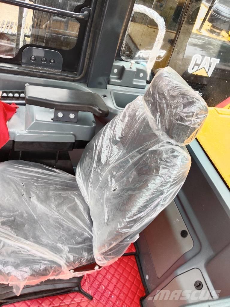 XCMG LW 500 KV 履带挖掘机