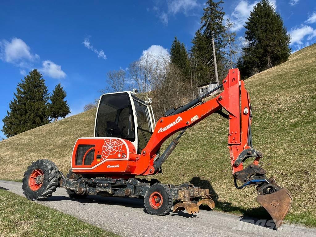 Menzi Muck R45 特种挖掘机
