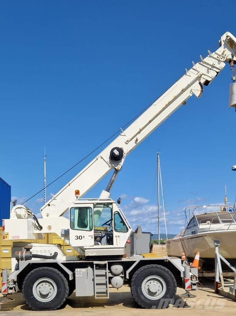 Terex A 300 越野轮胎起重机︳越野吊︳越野起重机︳移动式起重机