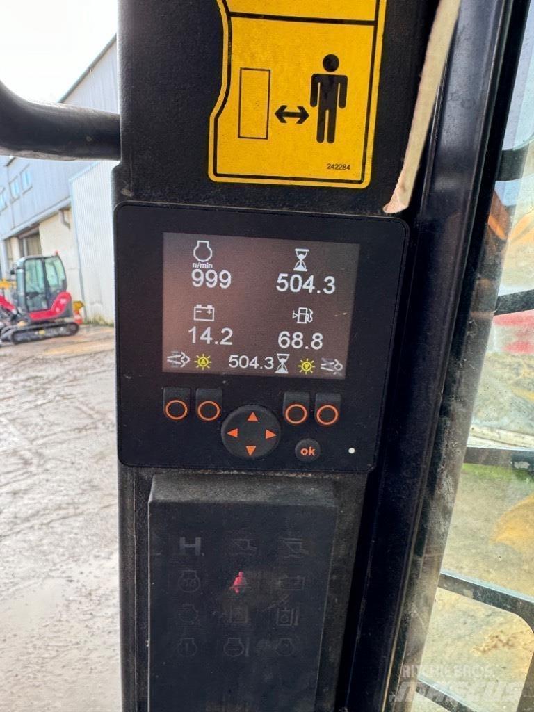 Gehl R165 滑移装载机