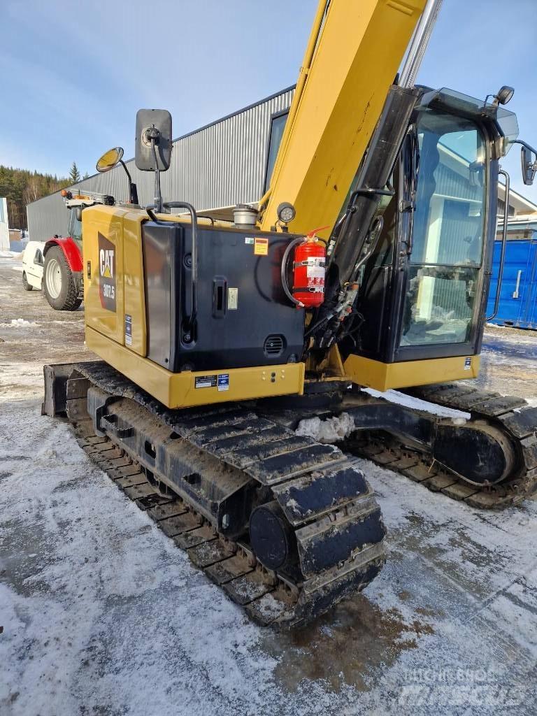 CAT 307.5 中型挖掘机