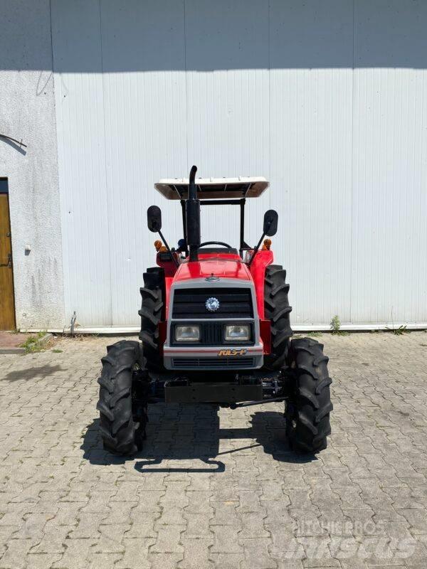 Mitsubishi MT28 小型拖拉机