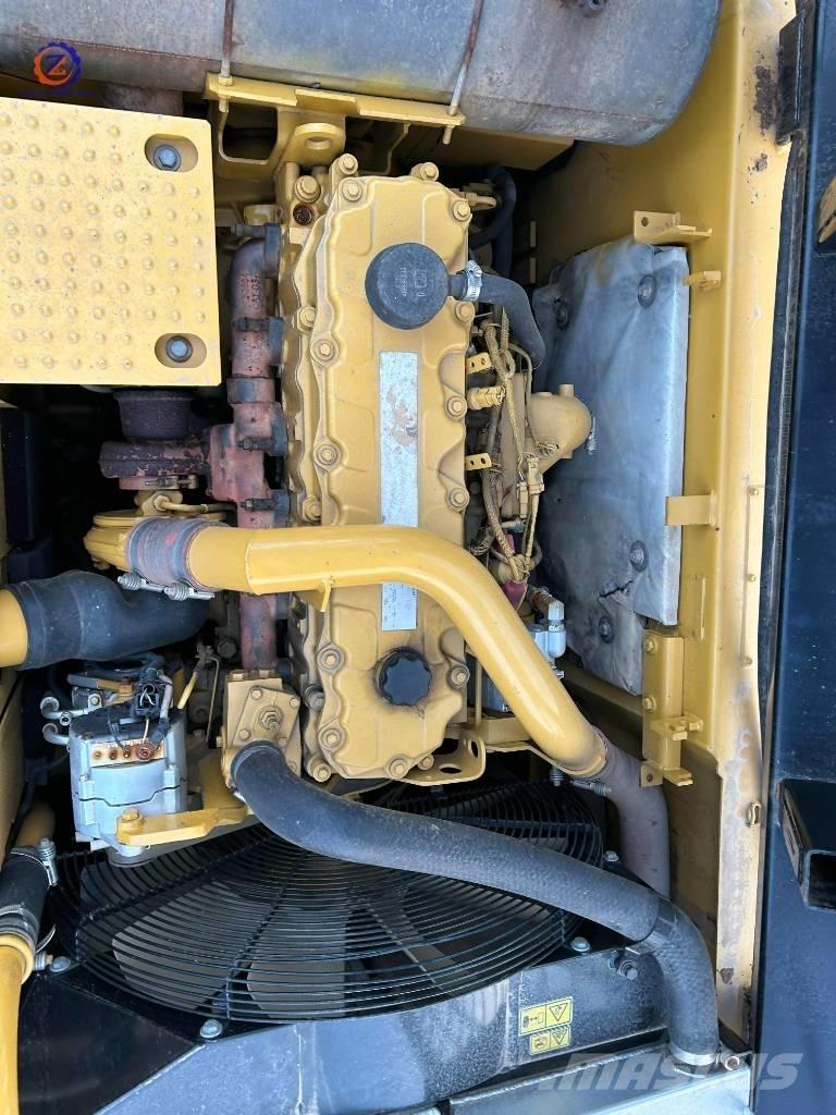 CAT 326 D 履带挖掘机
