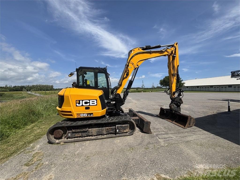 JCB 86 C-2 中型挖掘机