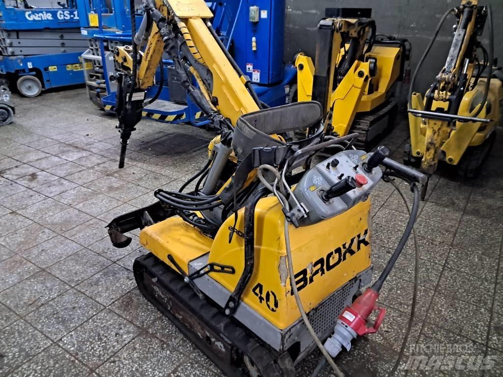 Brokk 40 小型挖掘机