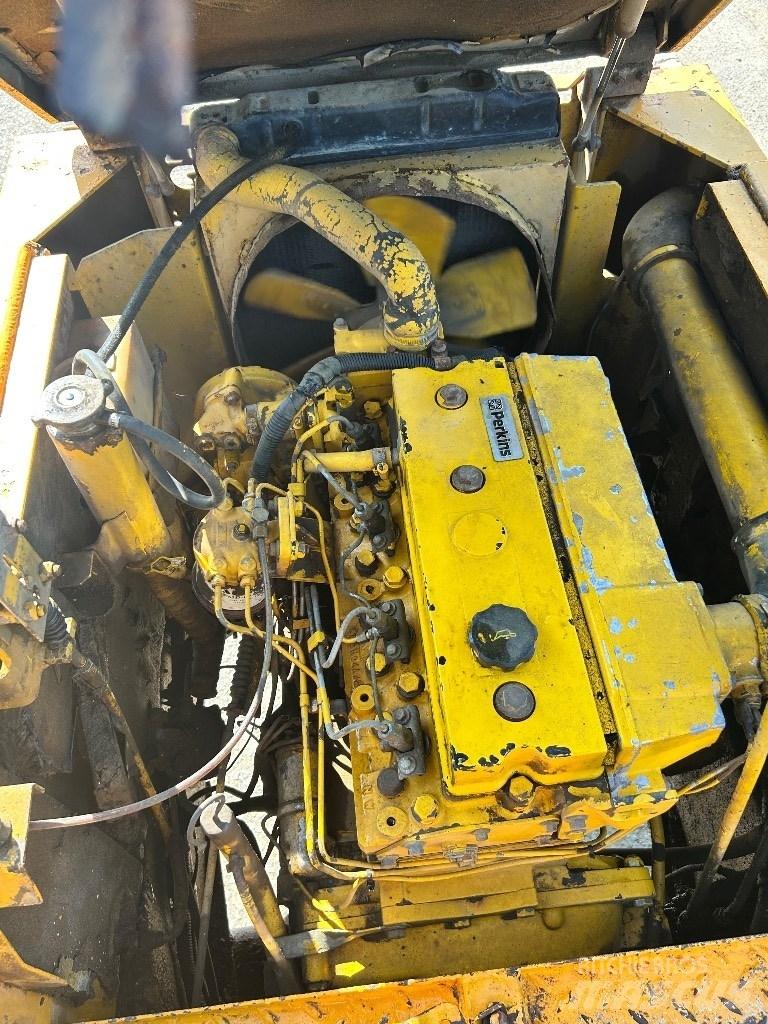 Thwaites ALLDRIVE 6 铰接式自卸车