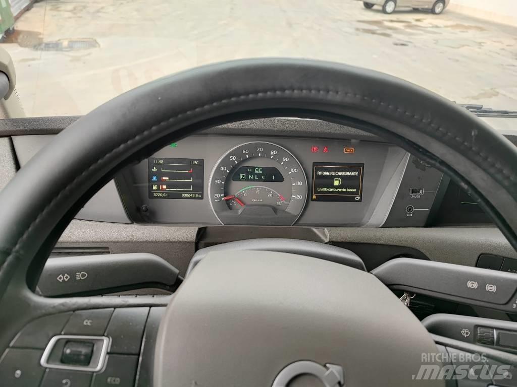 Volvo FH500 牵引车