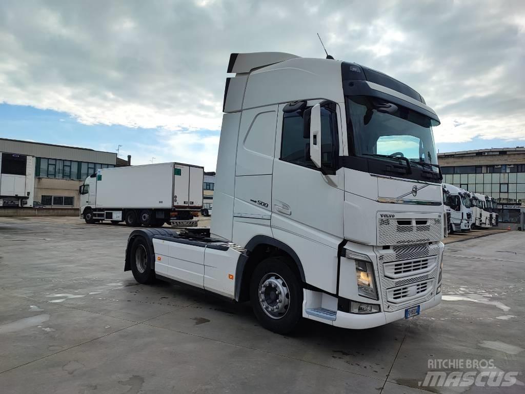 Volvo FH500 牵引车