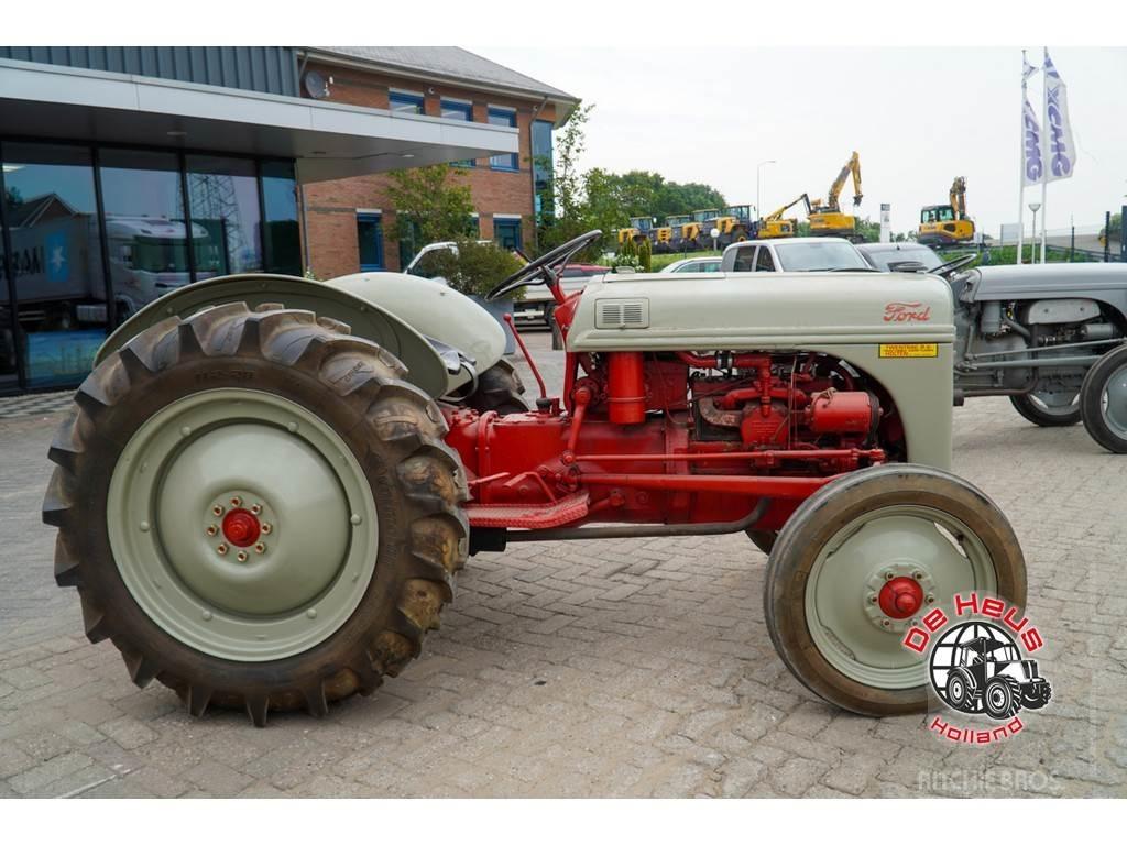 Ford Dearborn 拖拉机/农用车