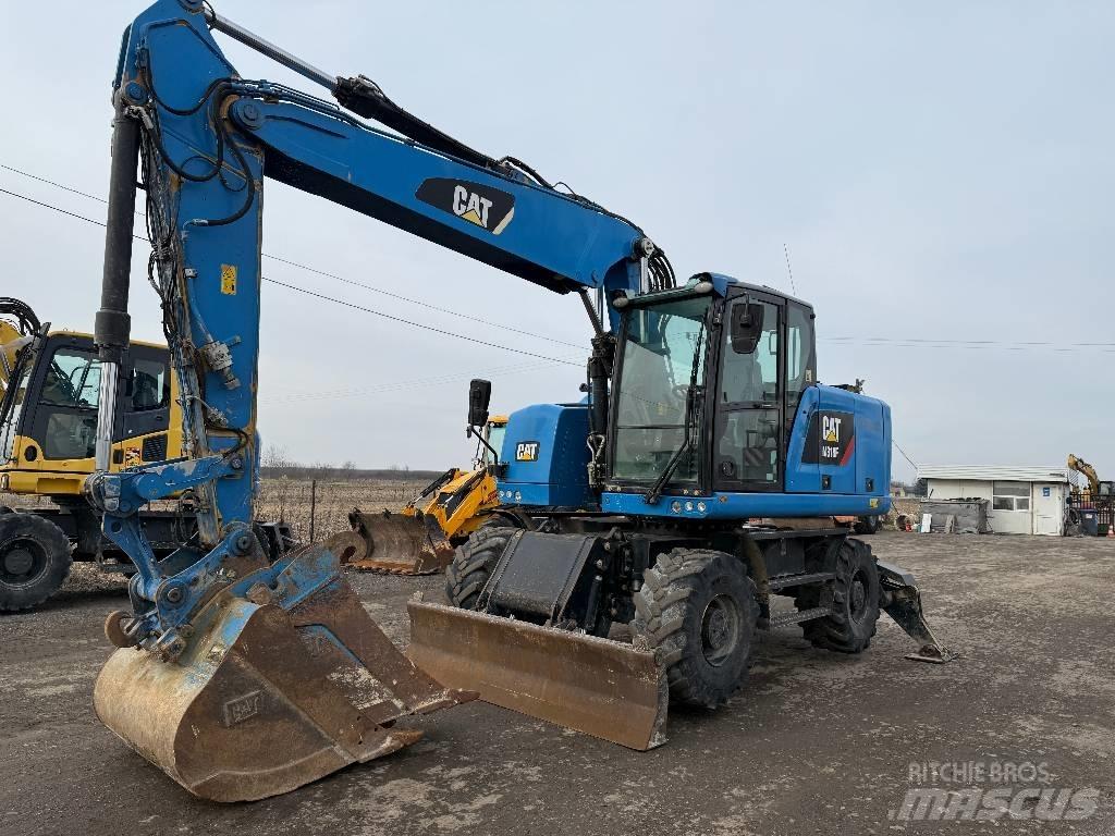 CAT M 318 F 轮式挖掘机