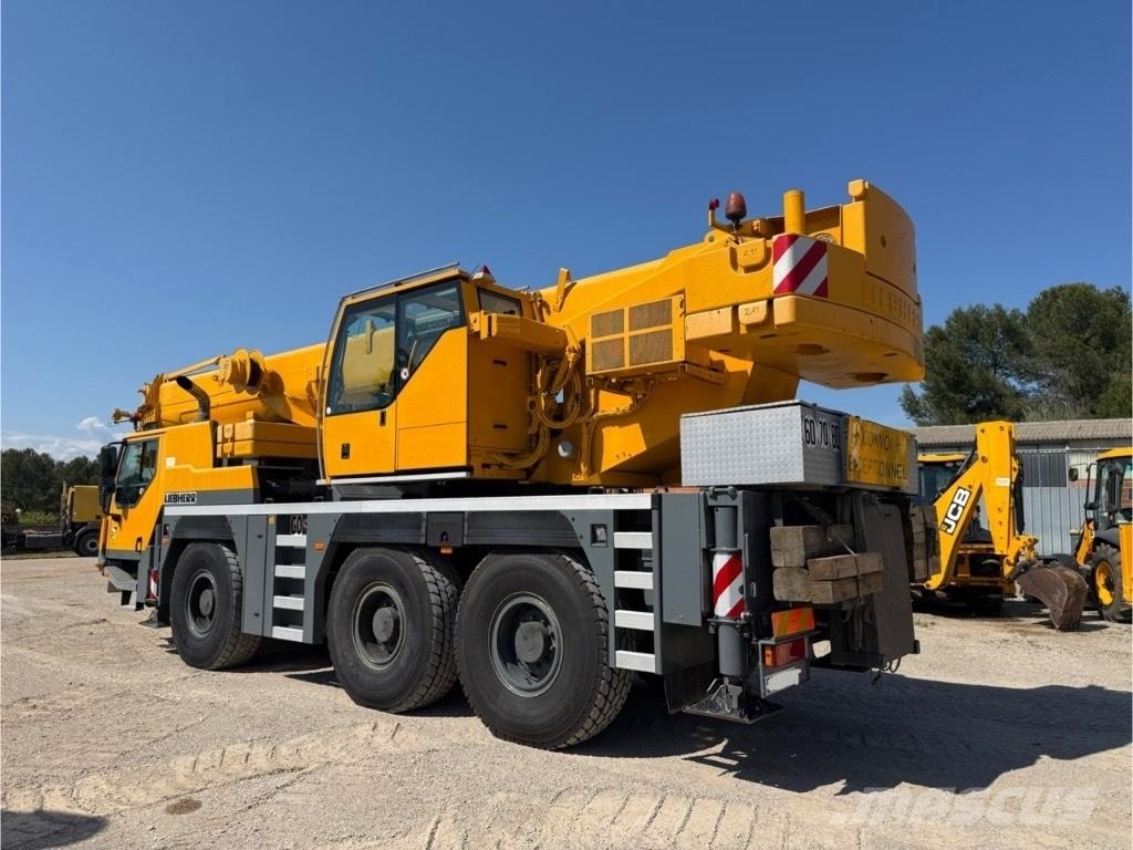Liebherr LTM 1055 越野轮胎起重机︳越野吊︳越野起重机︳移动式起重机