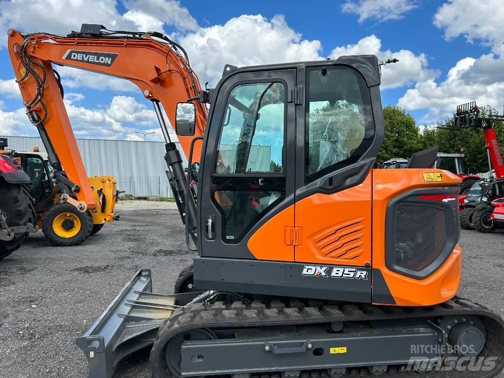 Develon DX85R-7 中型挖掘机