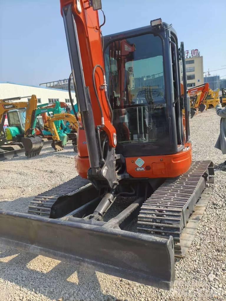 Kubota KX 061-3 小型挖掘机