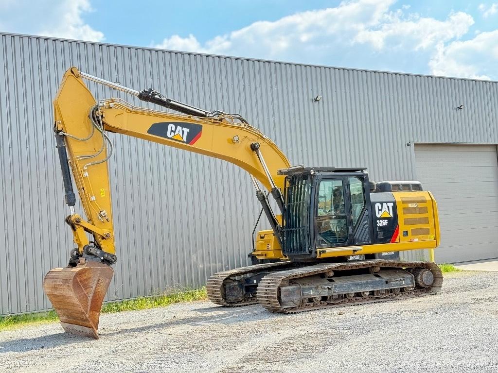 CAT 326 F L 履带挖掘机