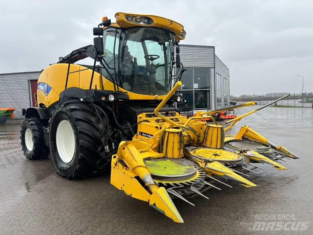 New Holland FR 500 自走式青贮饲料收割机