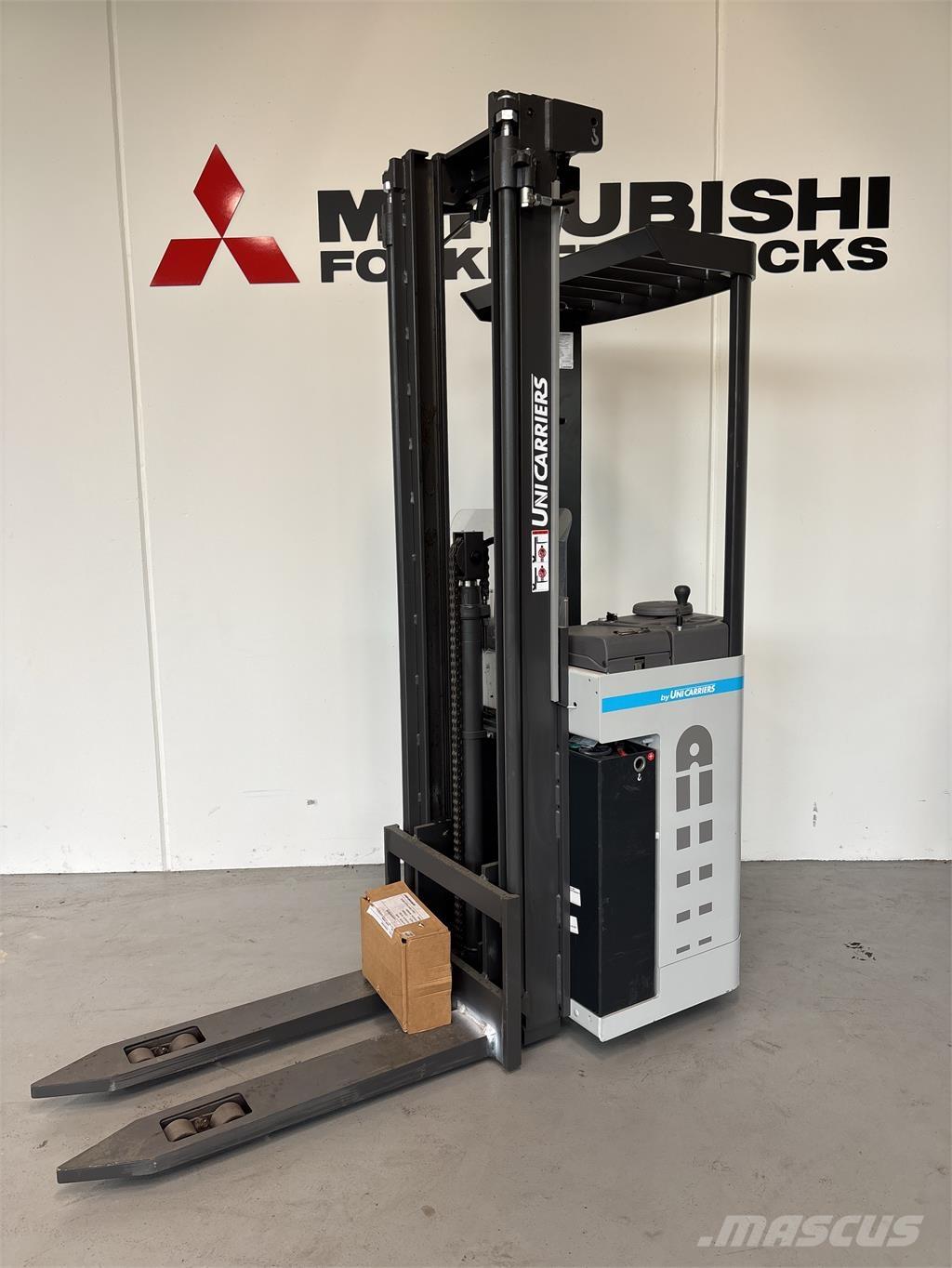 Atlet A160 行走式堆垛机