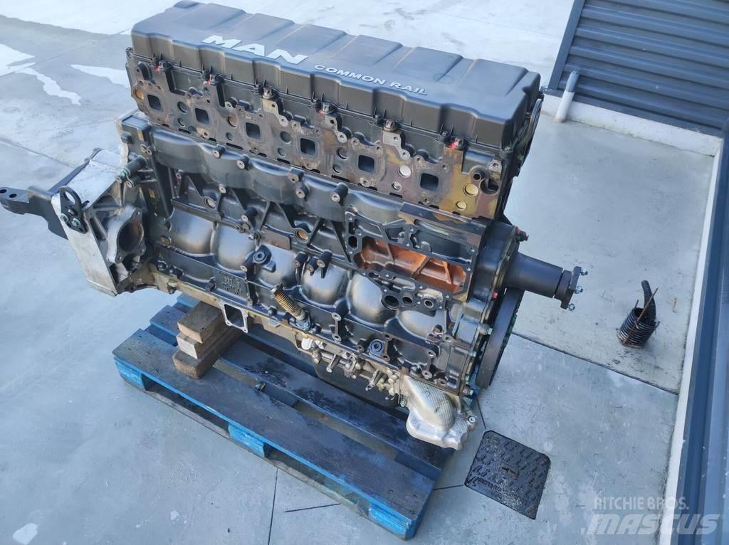 MAN D2066 320 hp 发动机