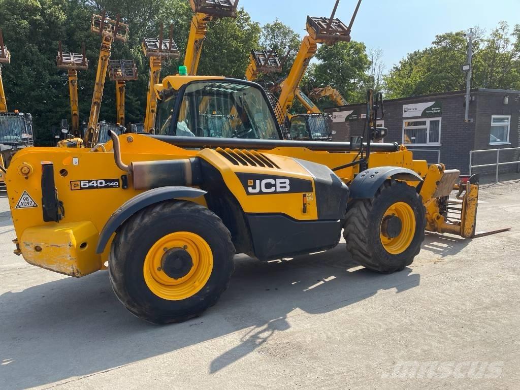 JCB 540-140 伸缩臂叉装车|叉装车