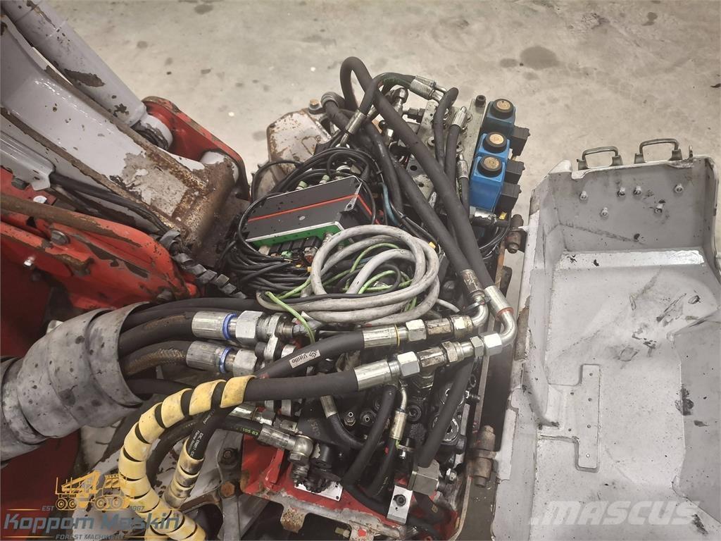 Log Max 3000T 收割机机箱