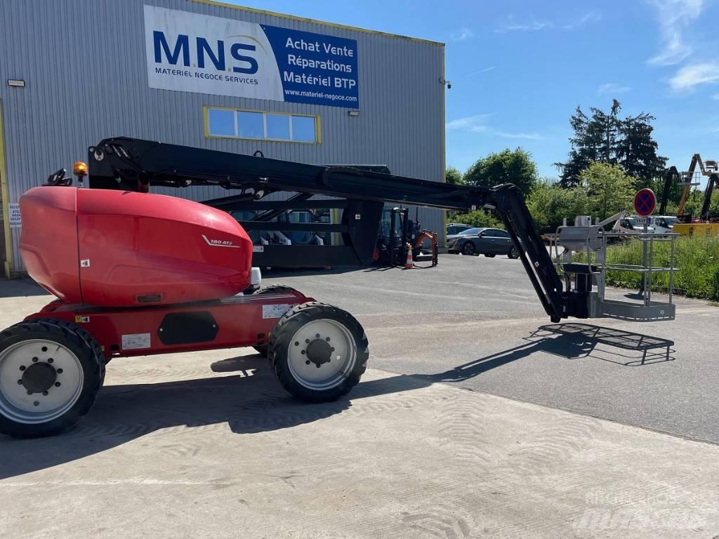 Manitou 180 ATJ 曲臂高空工作平台
