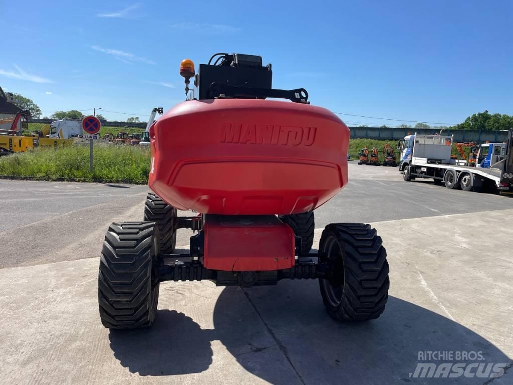 Manitou 180 ATJ 曲臂高空工作平台