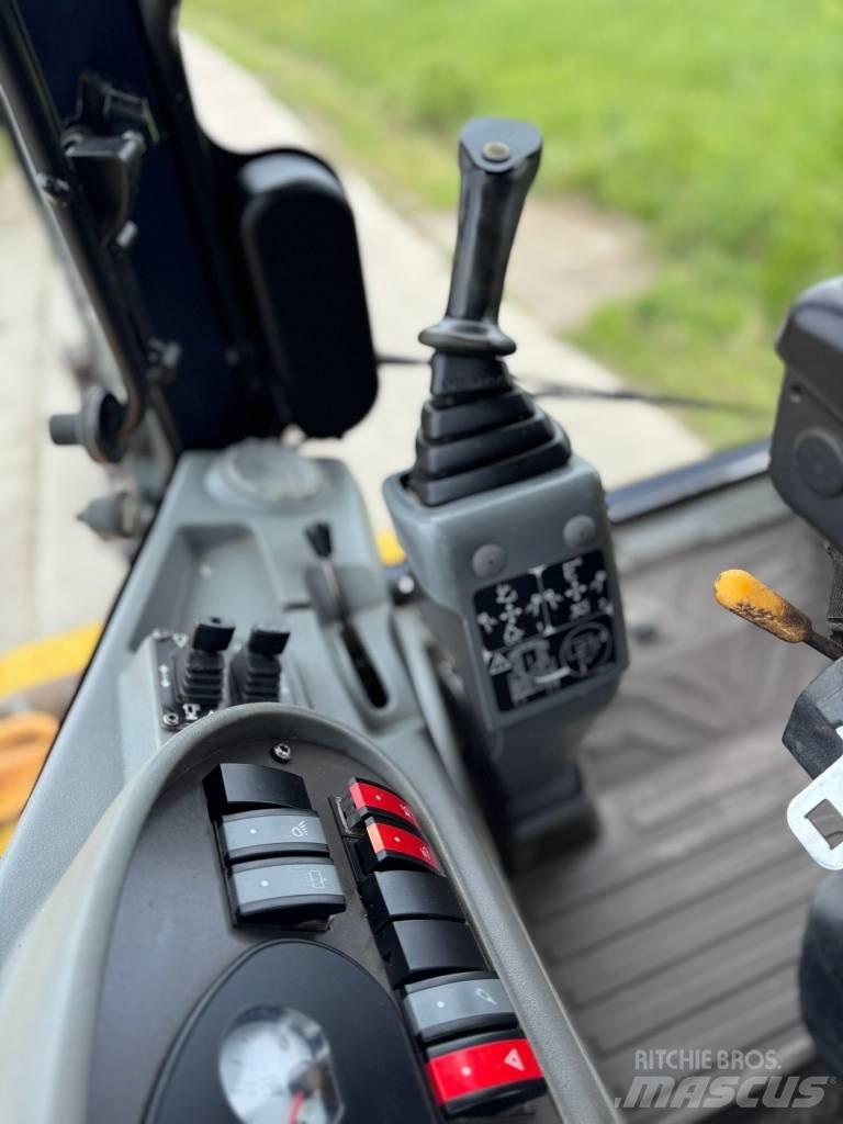 Volvo BL 71, JOYSTICK 反铲装载机
