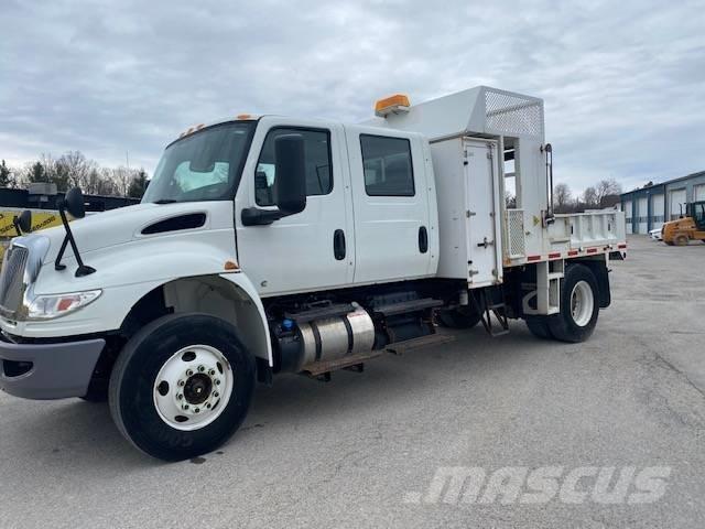 International MV 607 自卸式货车