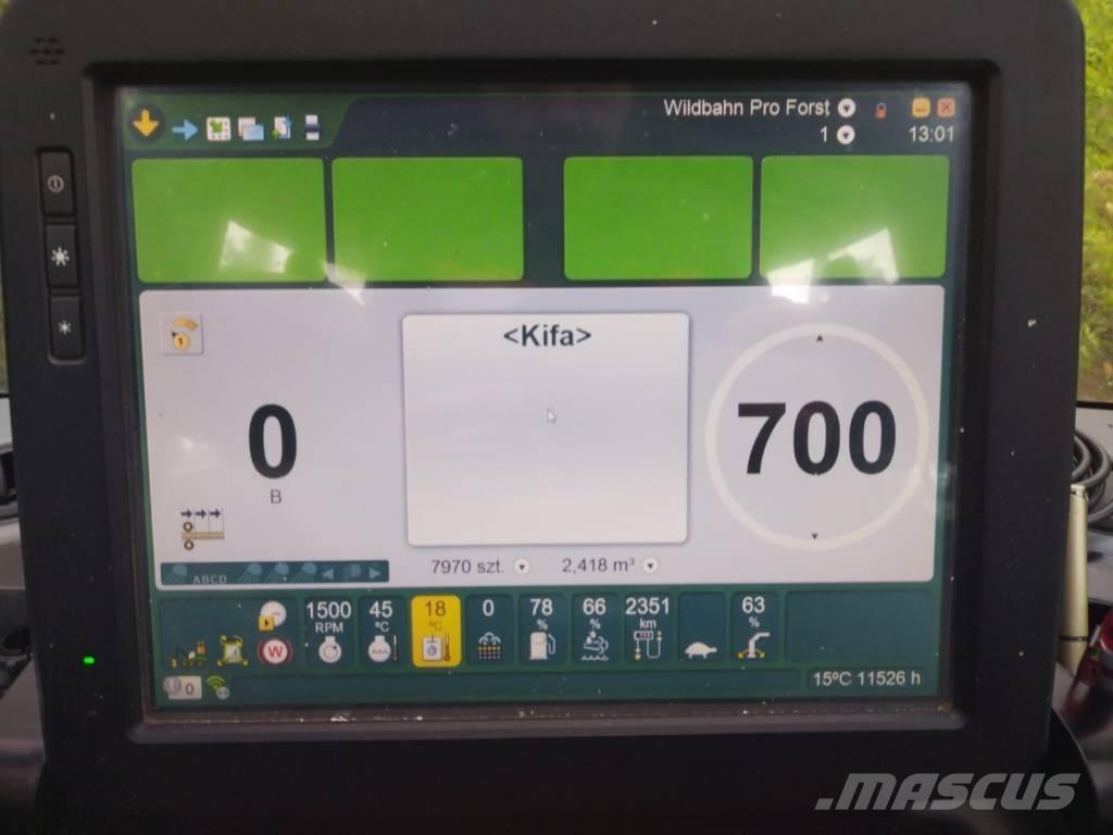 John Deere 1270 G 收割机