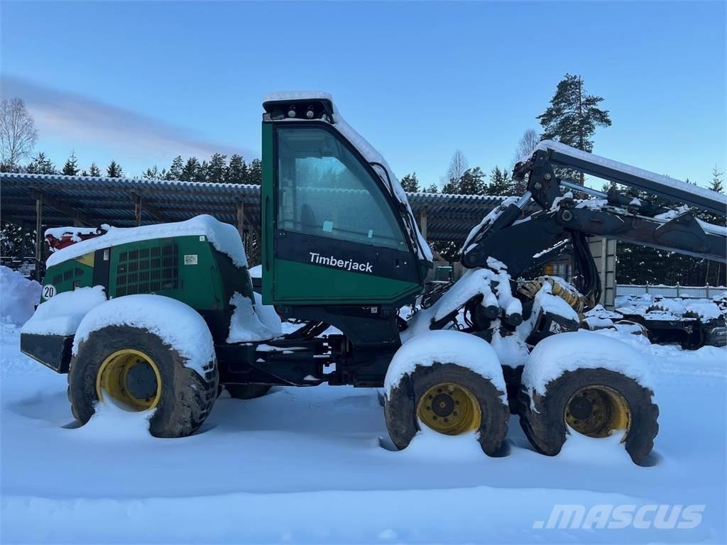 Timberjack 1070 收割机