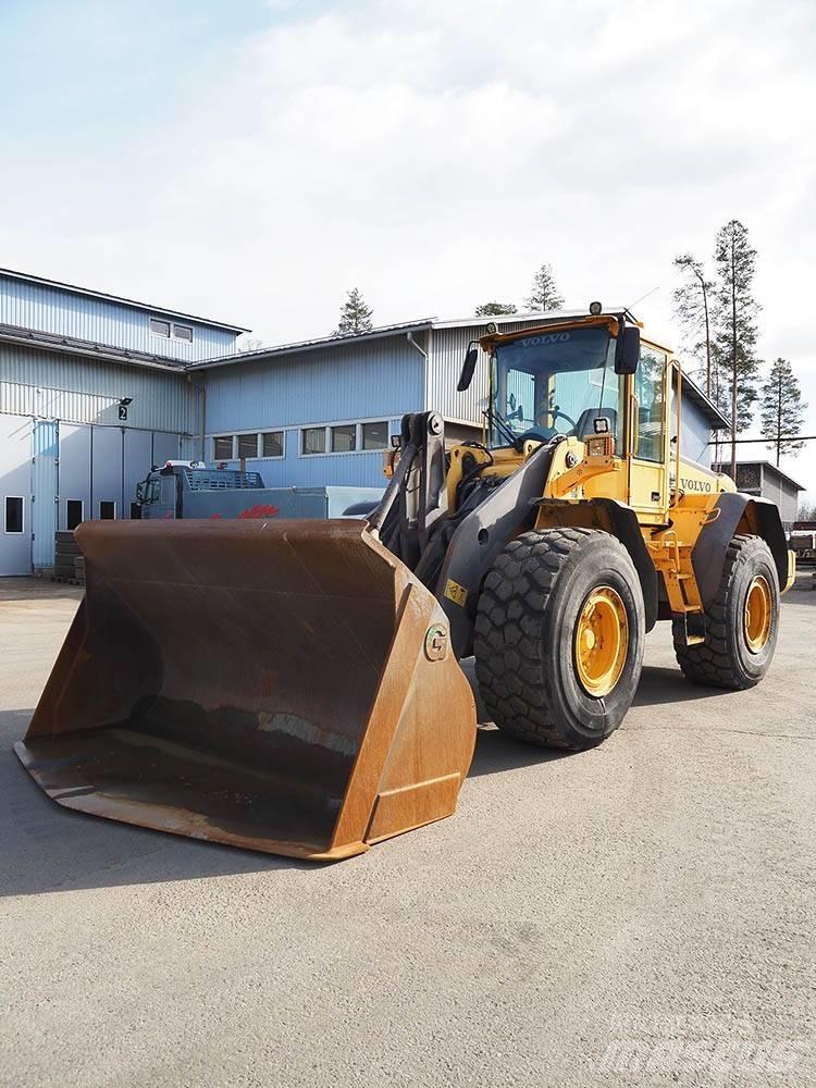 Volvo L 120 E 轮式装载机