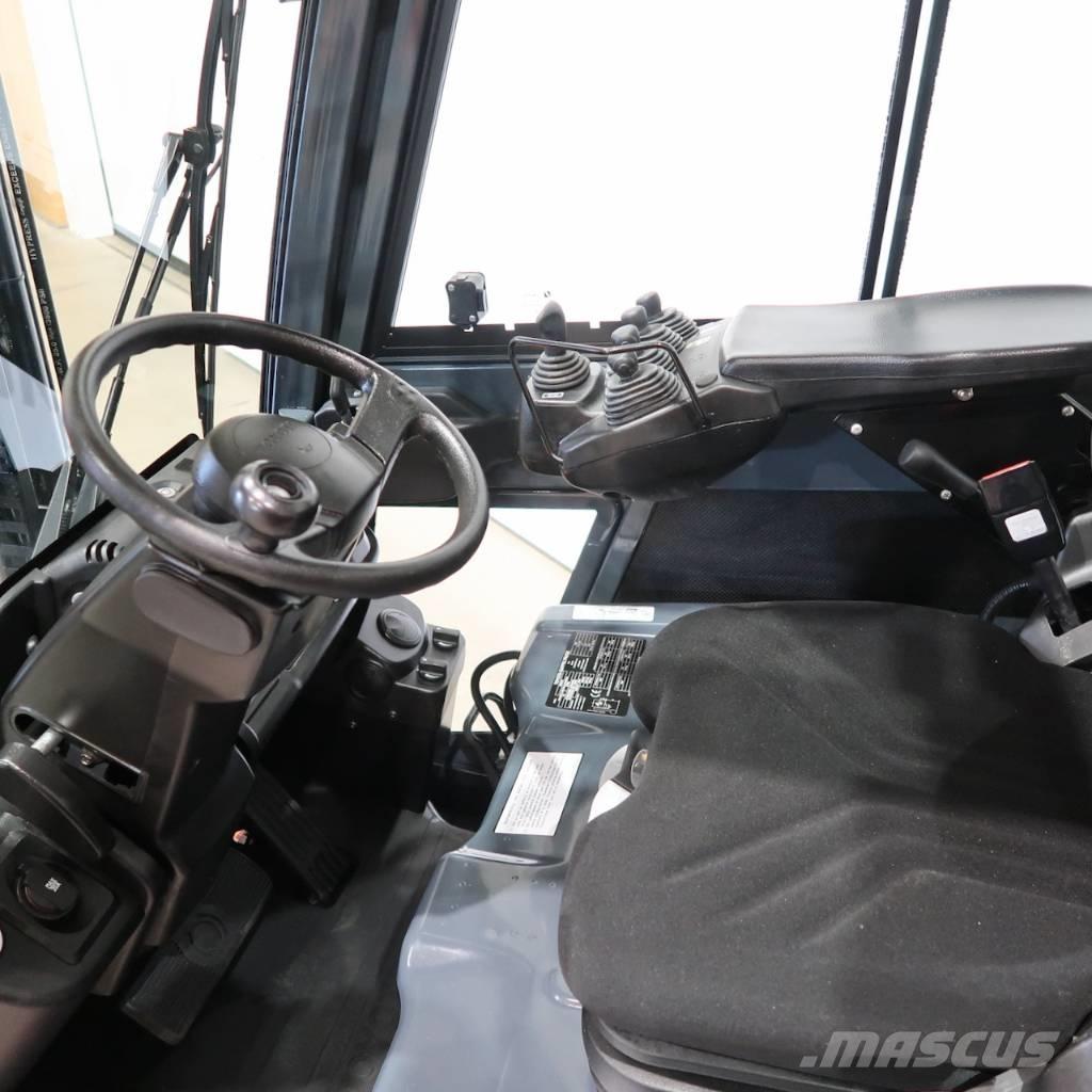 Toyota 8FBE16T 电动叉车