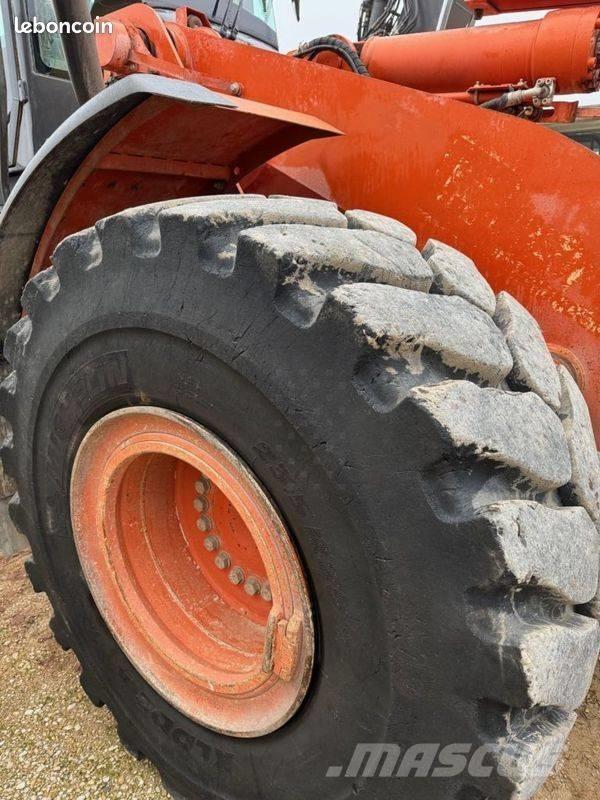 Hitachi ZW 250 轮式装载机