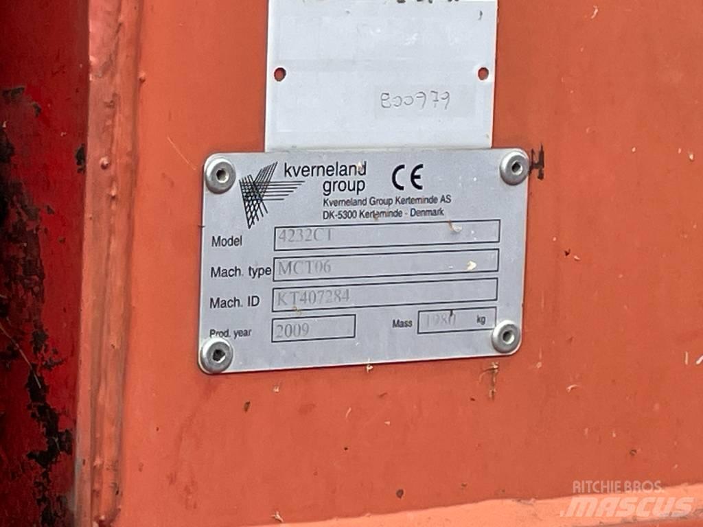 Kverneland 4232 CT 割草机