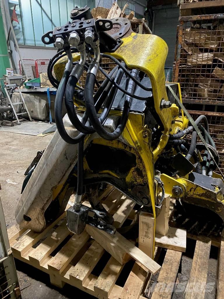 John Deere H 415 收割机机箱