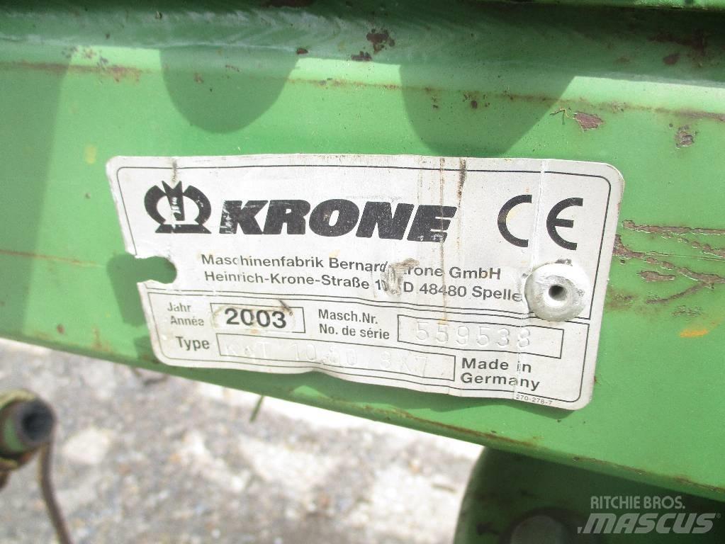 Krone KWT 10.50/8x7 犁耙和摊草机