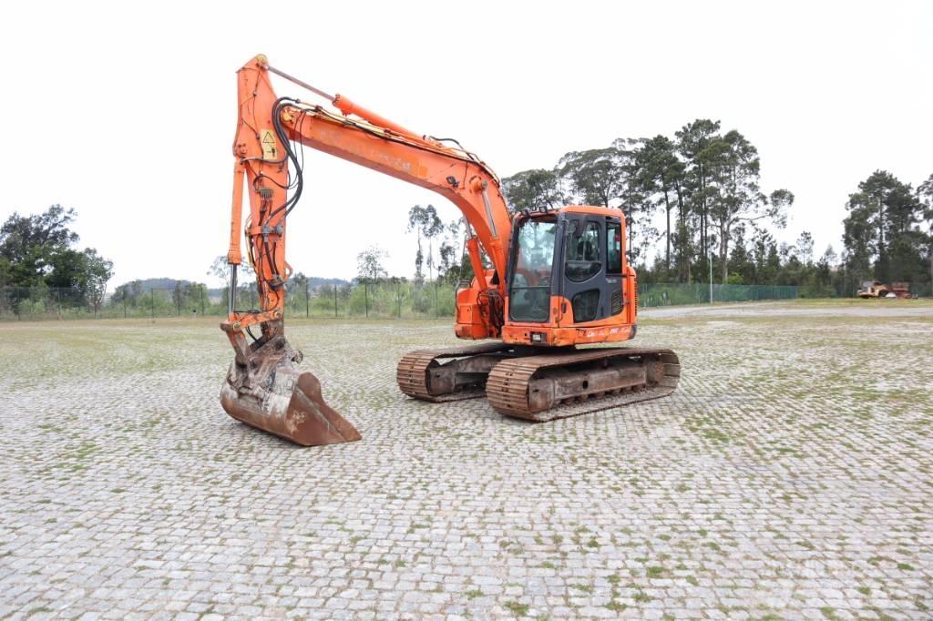 Komatsu PC138US-8 履带挖掘机
